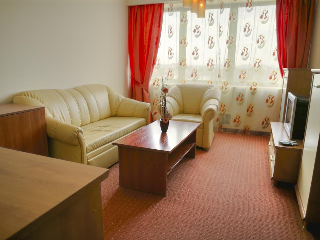 Hotel Bulgaria Dobrich Room photo